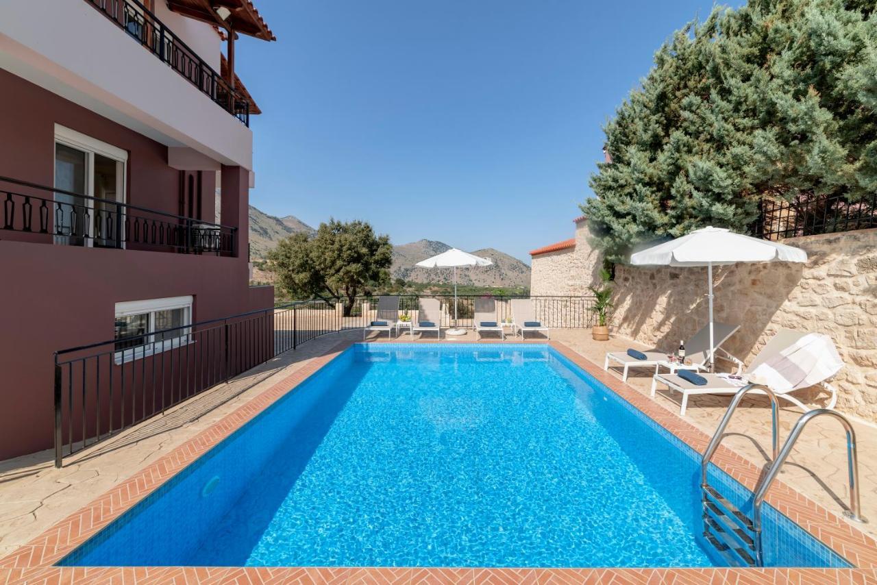 Villa Kermes Heated Pool Kournas Exterior photo